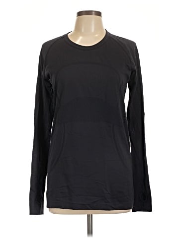 Lululemon Athletica Long Sleeve T-Shirt (view 1)