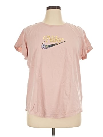 Nike Short Sleeve T-Shirt (view 1)