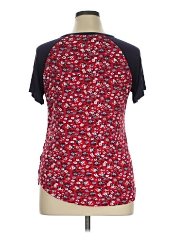 Absolutely Famous Short Sleeve T-Shirt (view 2)