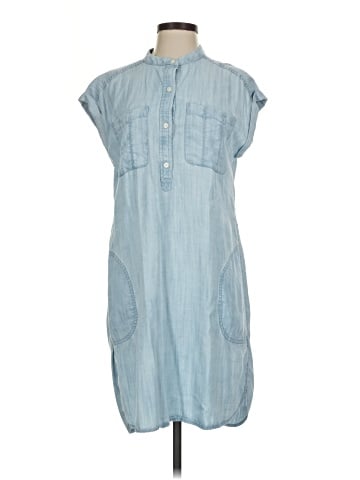 Vineyard Vines Casual Dress (view 1)