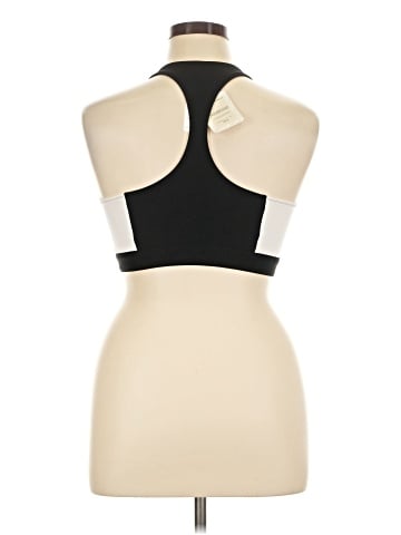 Fabletics Sports Bra (view 2)