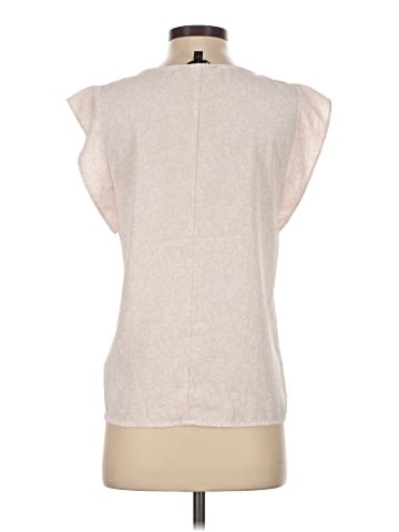Express Outlet Sleeveless T-Shirt (view 2)