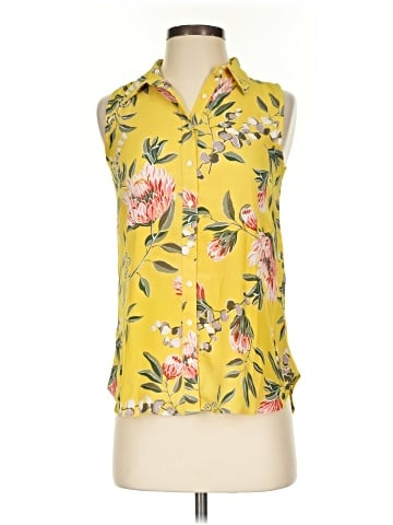 Ann Taylor LOFT Sleeveless Button-Down Shirt (view 1)