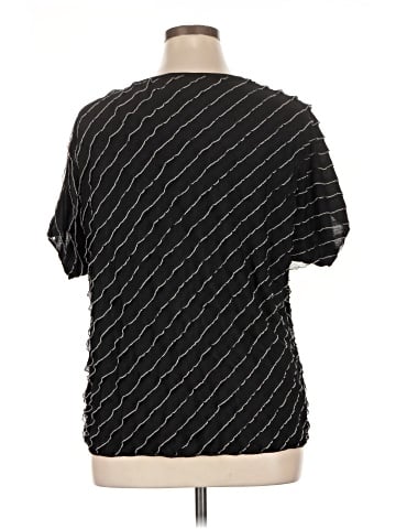 Maggie Barnes Short Sleeve Top (view 2)