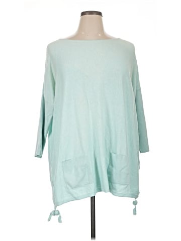 Lilly Pulitzer 3/4 Sleeve Top (view 1)