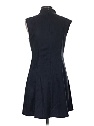 Donna Morgan Casual Dress (view 2)