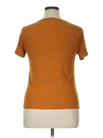 Old Navy Short Sleeve T-Shirt (view 2)