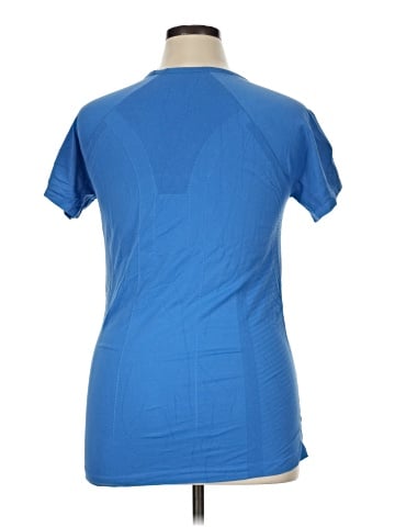 Unbranded Short Sleeve T-Shirt (view 2)
