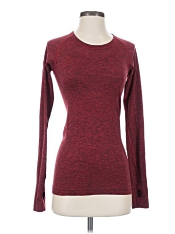 Lululemon Athletica Long Sleeve T-Shirt (view 1)