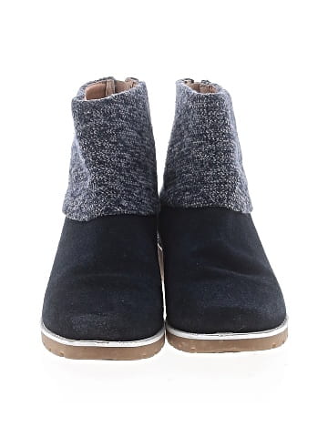 Adrienne Vittadini Ankle Boots (view 2)