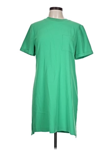 Alice + Olivia Casual Dress (view 1)
