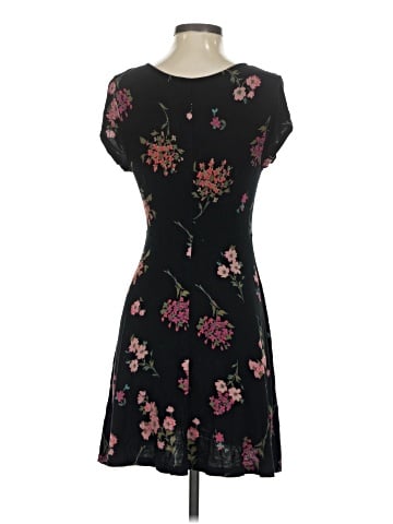 Express Outlet Casual Dress (view 2)