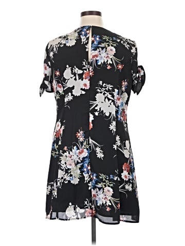 Skies Are Blue Casual Dress (view 2)