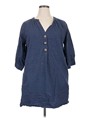Falls Creek 3/4 Sleeve Button-Down Shirt (view 1)