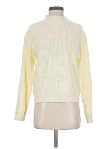 Uniqlo Turtleneck Sweater (view 1)