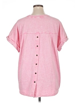 Jane and Delancey Short Sleeve Top (view 2)