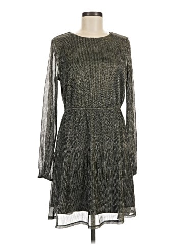 Xhilaration Casual Dress (view 1)