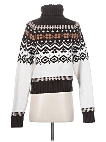 American Eagle Outfitters Pullover Sweater (view 2)