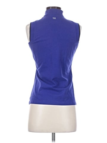 Tail Sleeveless Top (view 2)