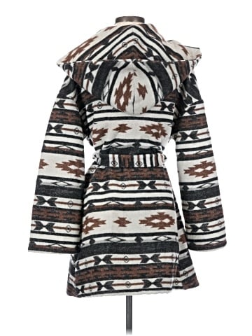 BB Dakota Coat (view 2)