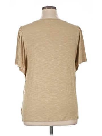 Gap Short Sleeve T-Shirt (view 2)