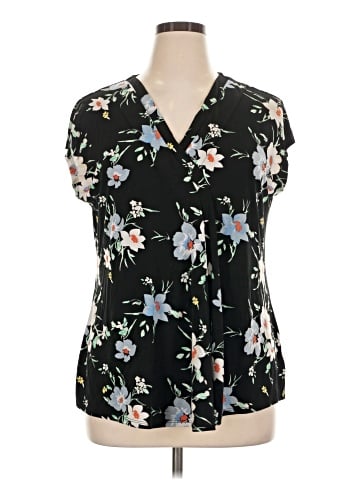 Lane Bryant Sleeveless T-Shirt (view 1)