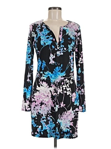 Diane von Furstenberg Casual Dress (view 1)
