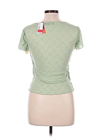 Almost Famous Short Sleeve Top (view 2)