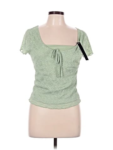 Almost Famous Short Sleeve Top (view 1)