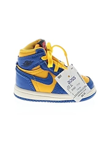 Air Jordan Sneakers (view 1)