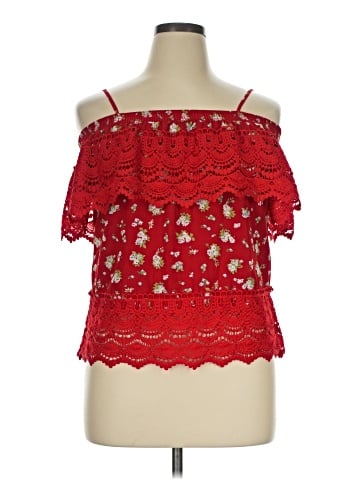 No Boundaries Sleeveless Top (view 1)