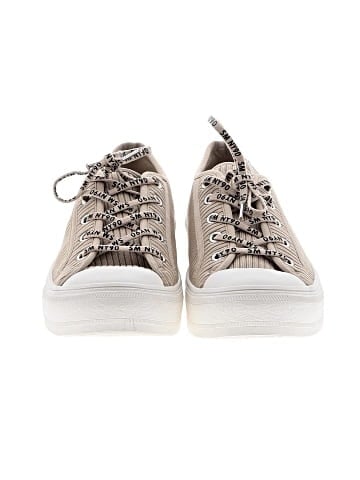 Steve Madden Sneakers (view 2)