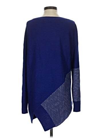 St. John Pullover Sweater (view 2)