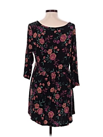 Torrid 3/4 Sleeve Blouse (view 2)