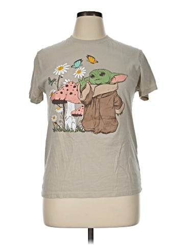 Star Wars Short Sleeve T-Shirt (view 1)