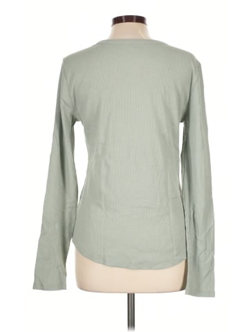 Gap Long Sleeve T-Shirt (view 2)