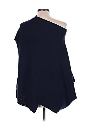 Unbranded Poncho (view 2)