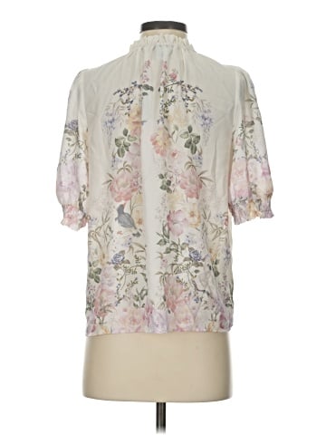 Cupcakes & Cashmere Short Sleeve Blouse (view 2)
