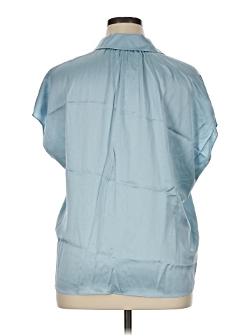 Vince. Short Sleeve Silk Top (view 2)