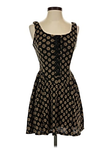 Forever 21 Casual Dress (view 1)