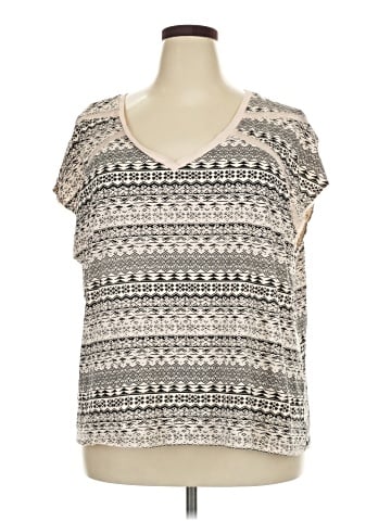 Lane Bryant Outlet Short Sleeve Top (view 1)