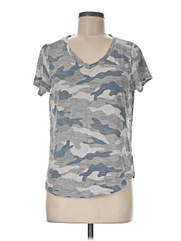 Old Navy Short Sleeve T-Shirt (view 1)