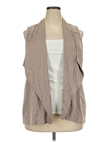 Maurices Vest (view 1)