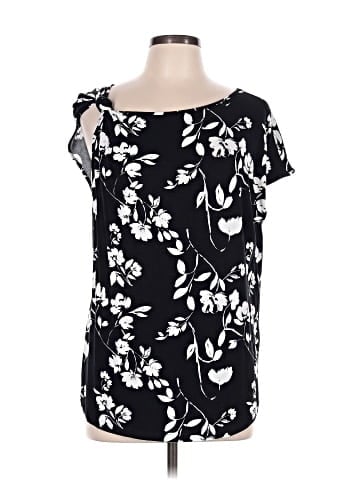 Universal Standard Short Sleeve Blouse (view 1)