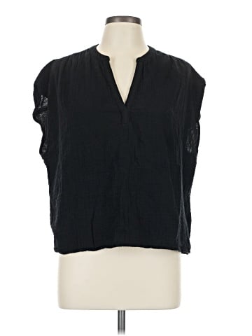 Old Navy Sleeveless Blouse (view 1)