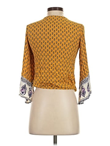 Xhilaration 3/4 Sleeve Blouse (view 2)