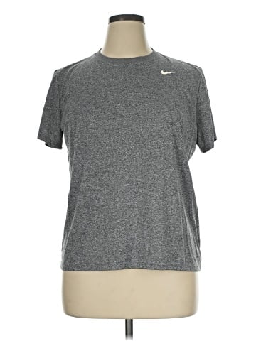 Nike Active T-Shirt (view 1)