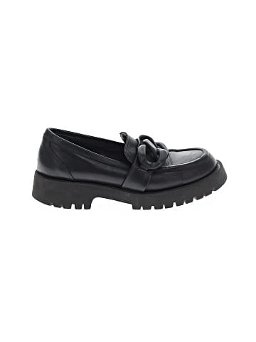 Unbranded Flats (view 1)