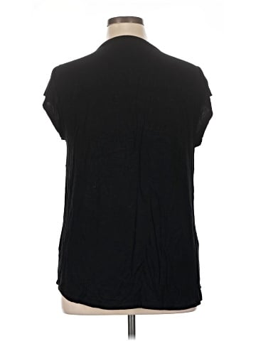 Daniel Rainn Sleeveless T-Shirt (view 2)