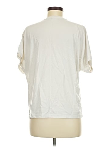 Uniqlo Short Sleeve T-Shirt (view 2)